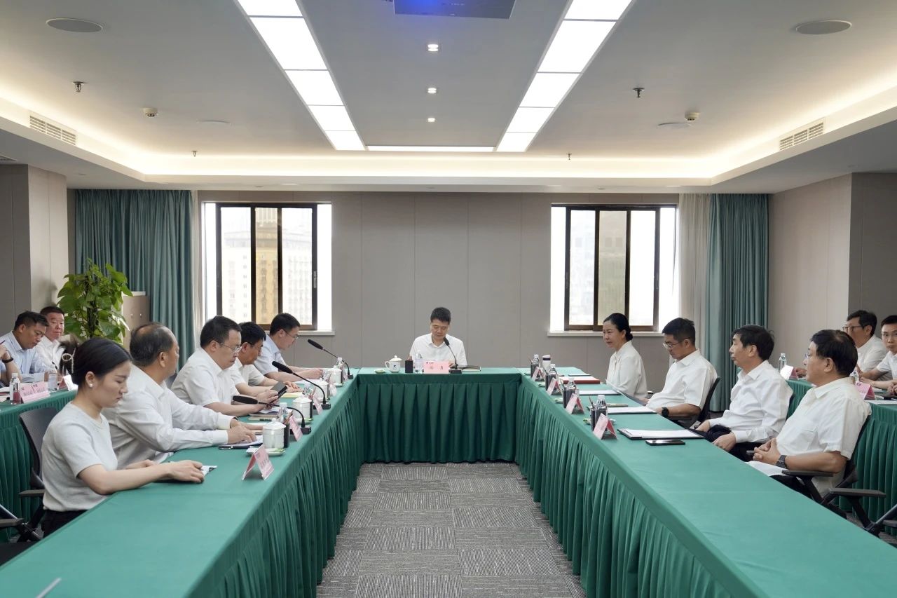省首页- yl6809永利集团中国官方网站集团新任表部董事到岗履职
