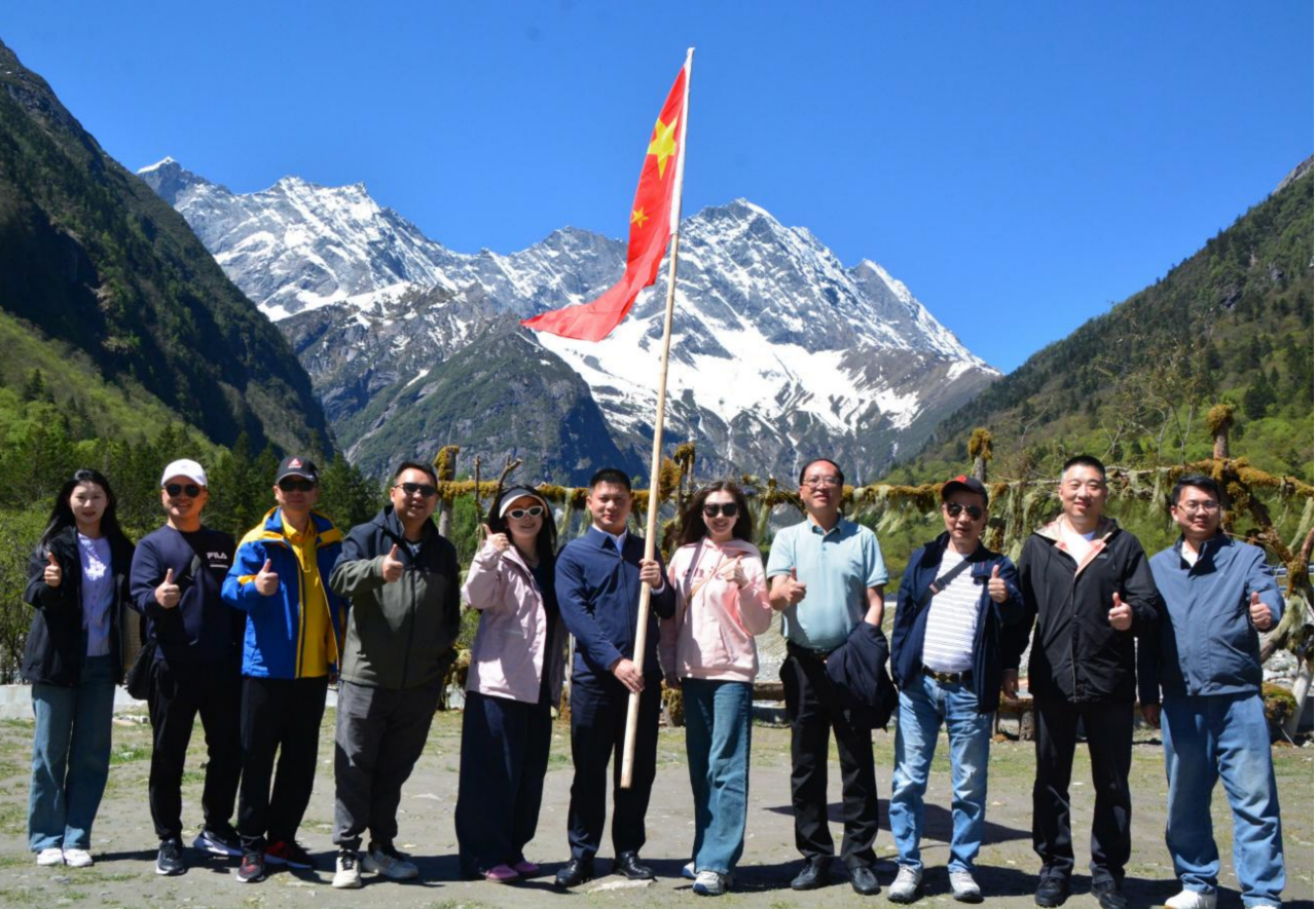 省首页- yl6809永利集团中国官方网站集团发展2025年劳模工匠疗休养研学活动